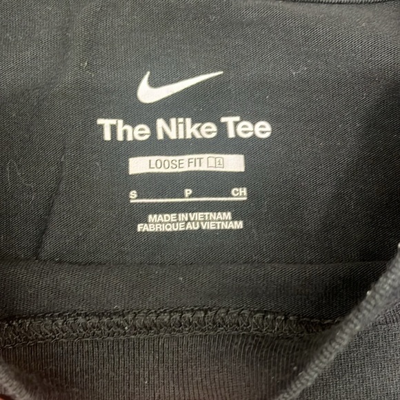 Nike Sportswear Jungle Safari Basketball Long Sleeve Shirt- Size Small - Picture 6 of 6